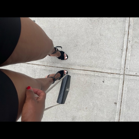 Gianvito Rossi Crissy Sandal - Picture 2 of 5